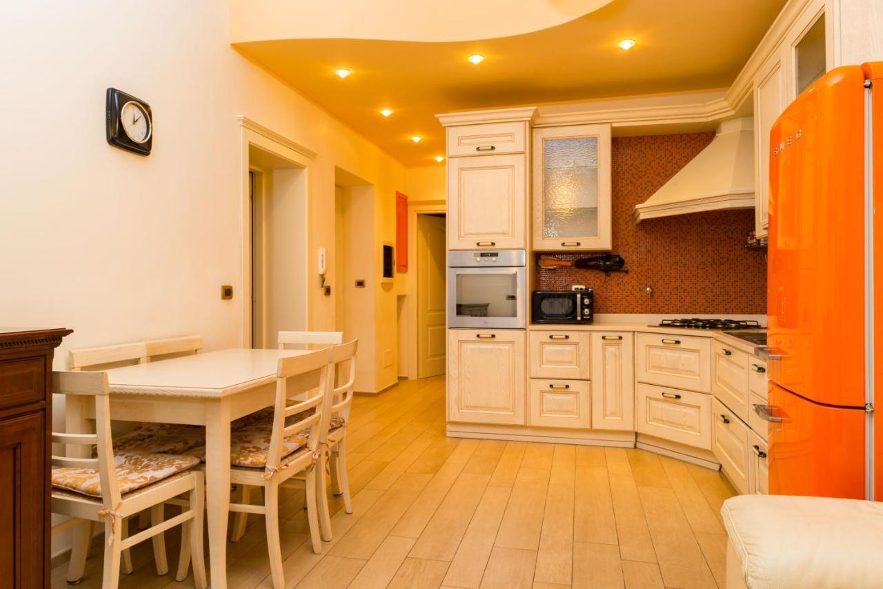 Alessandria Central Apt 10Min Walk Central Station ภายนอก รูปภาพ
